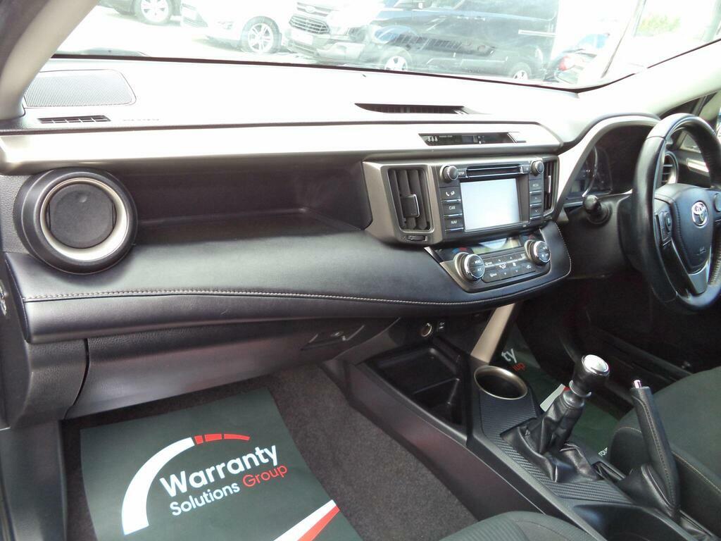 Toyota Rav 4 2.2 D-cat Invincible White #30