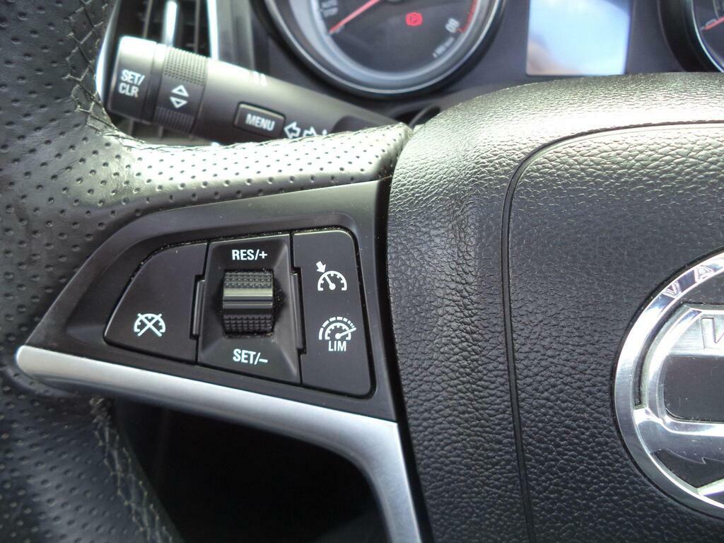Vauxhall Cascada Se Ss 140 White #37