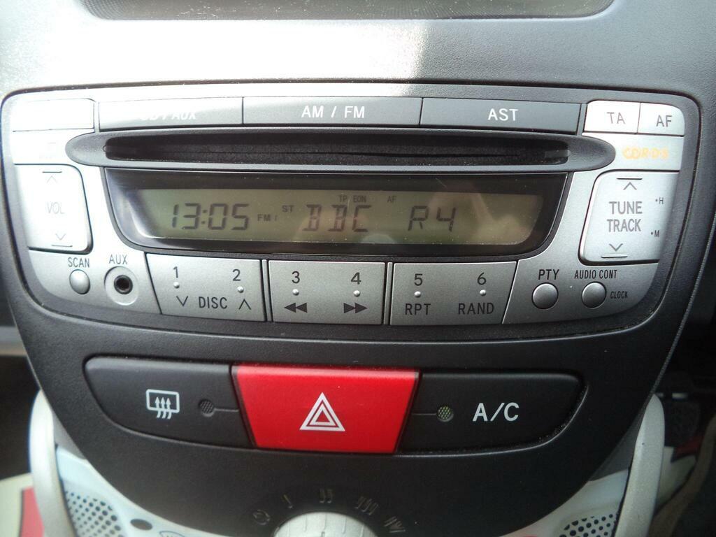 Citroen C1 1.0I Vtr White #38