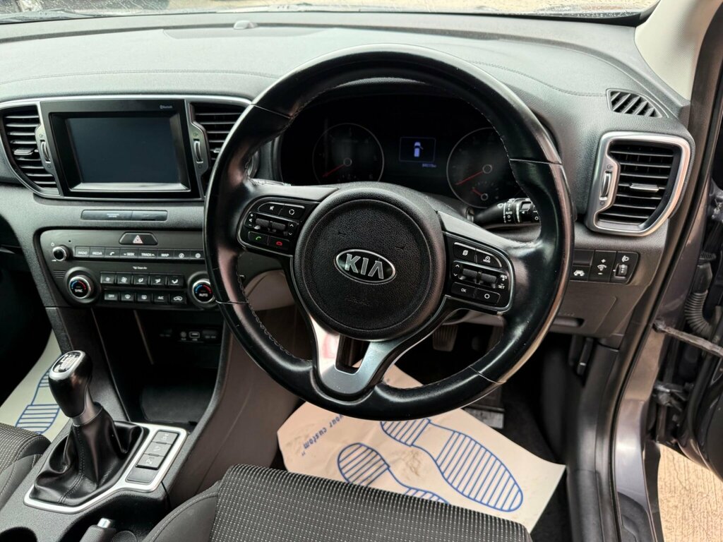 Kia Sportage 2.0 Crdi Gt-line White #19