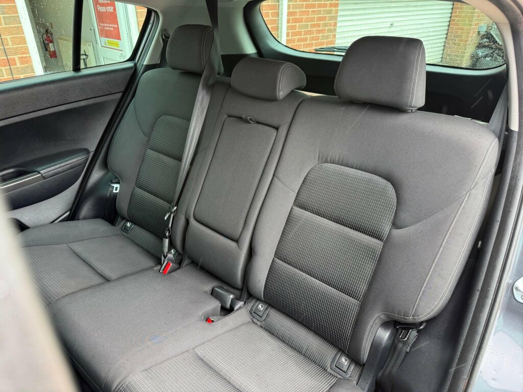 Kia Sportage 2.0 Crdi Gt-line White #27