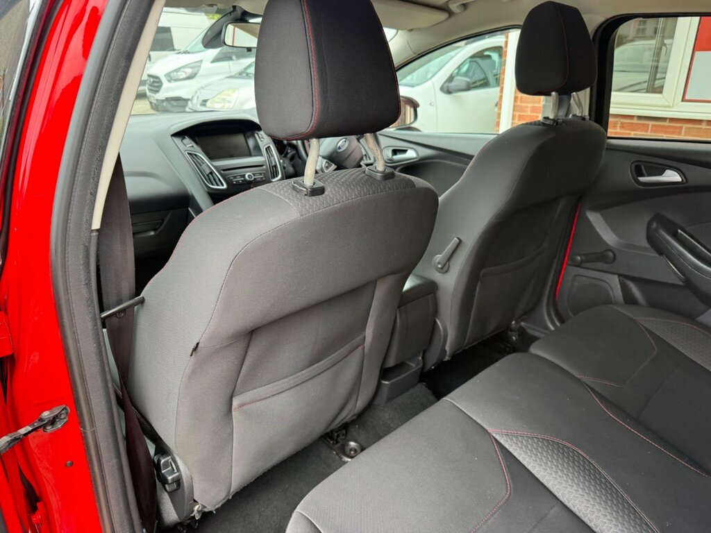 Ford Focus 1.0 Ecoboost Zetec Grey #22