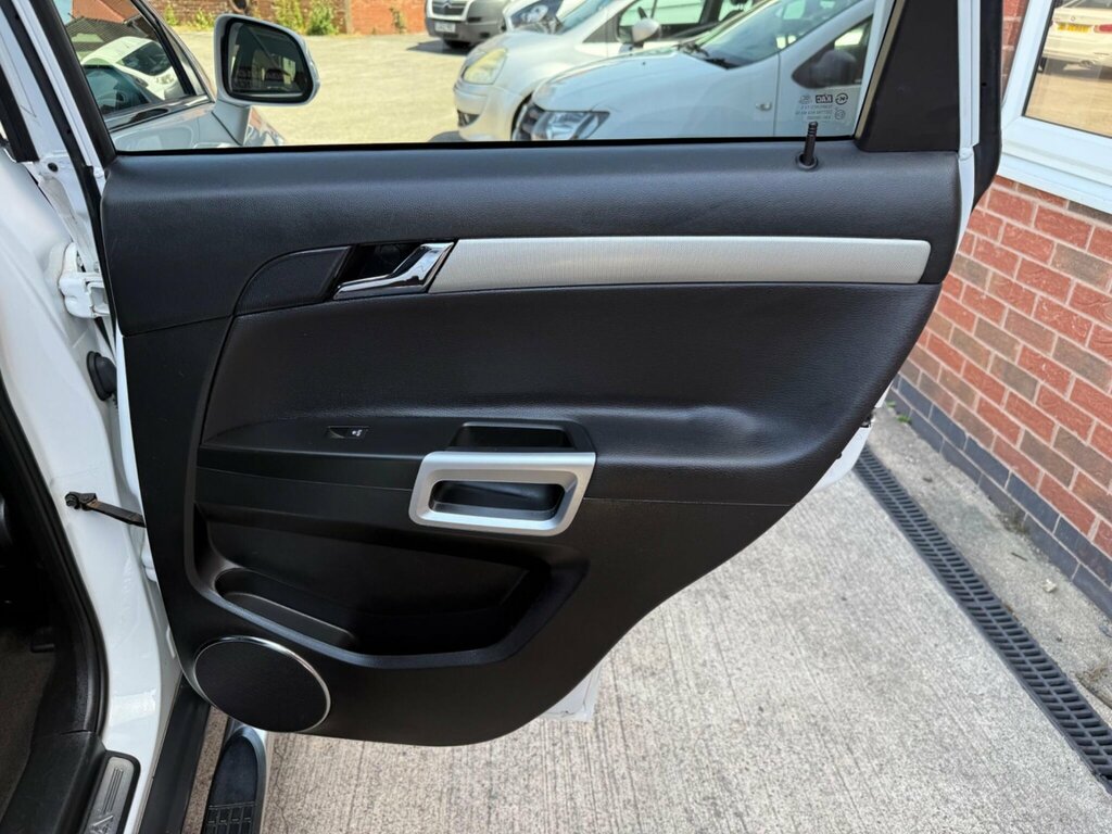 Vauxhall Antara Antara Exclusiv Cdti 4X4 Black #24
