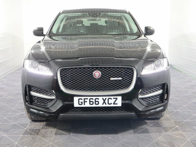 Jaguar F-Pace 2.0 D180 R-sport Suv Awd Euro 6 S GF66XCZ Black #2