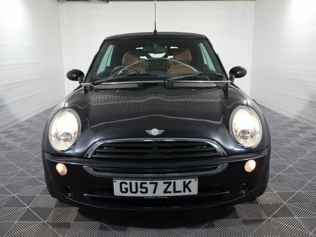 Mini Convertible 1.6 One Sidewalk Convertible Eur Black #2