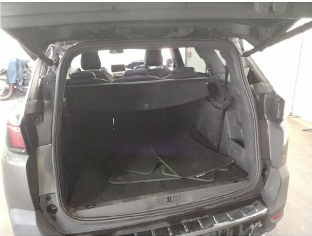 Peugeot 5008 1.2 Puretech Active Black #7
