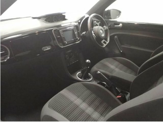 Volkswagen Beetle 1.4 Tsi Bluemotion Tech Sport Hatchback Black #4