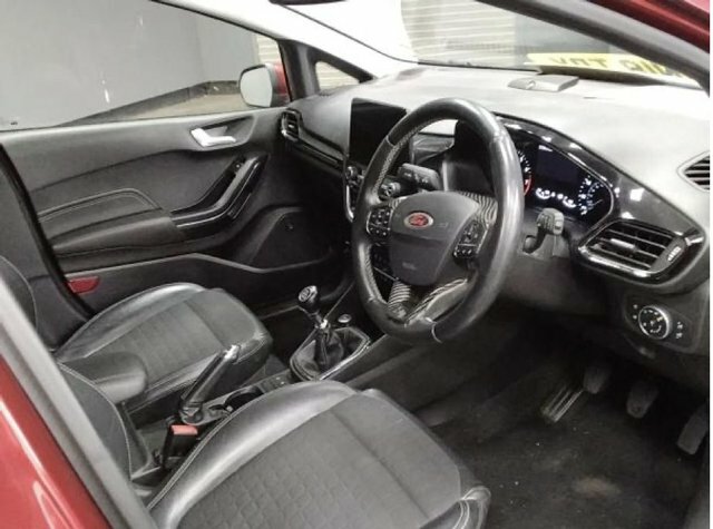 Ford Fiesta 1.0T Ecoboost Titanium X Hatchback Manu WN18TDX Red #5