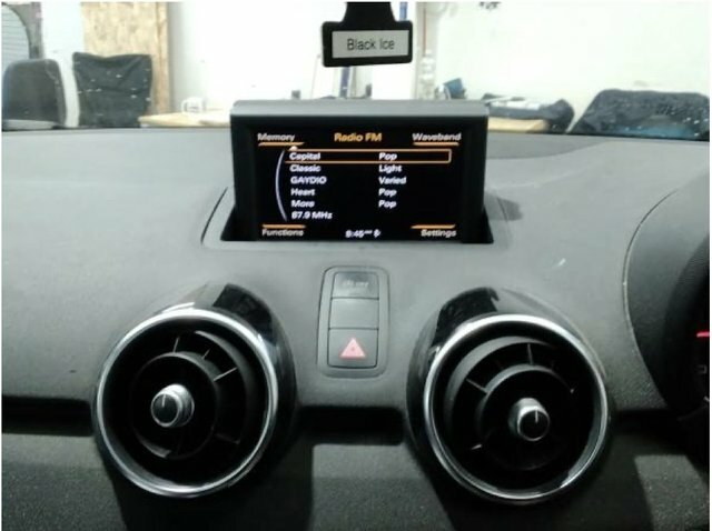 Audi A1 1.6 Tdi Sport Black #5