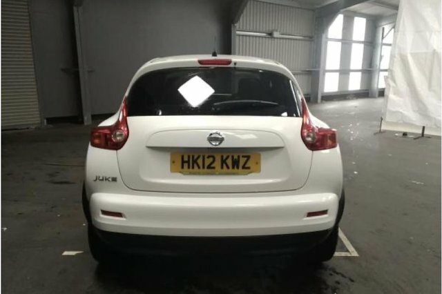 Nissan Juke Hatchback Black #9