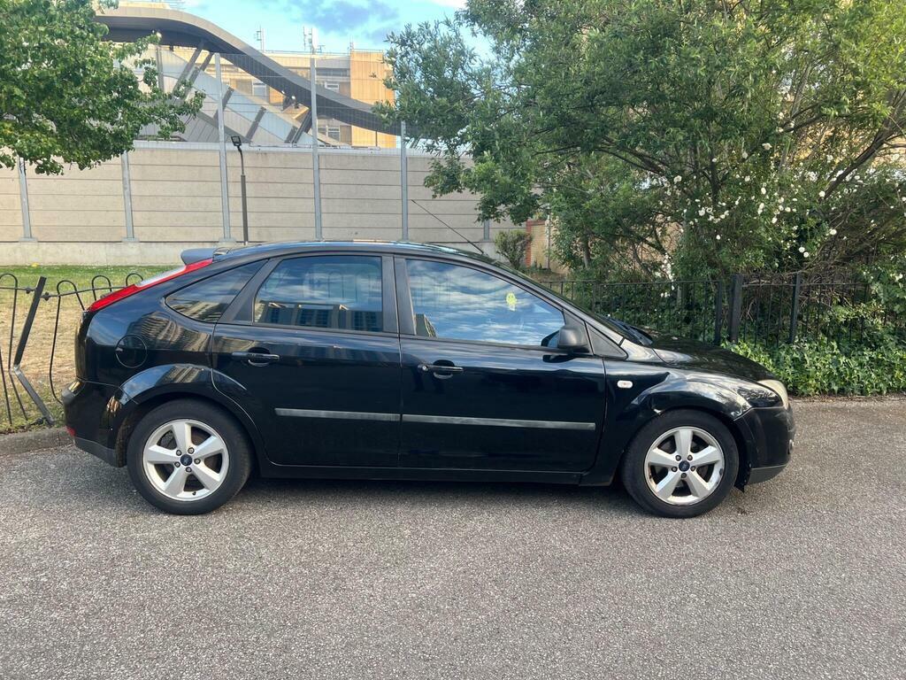 Ford Focus Siv St-3 Hatchback Blue #7
