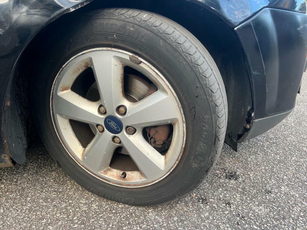 Ford Focus Siv St-3 Hatchback Blue #26