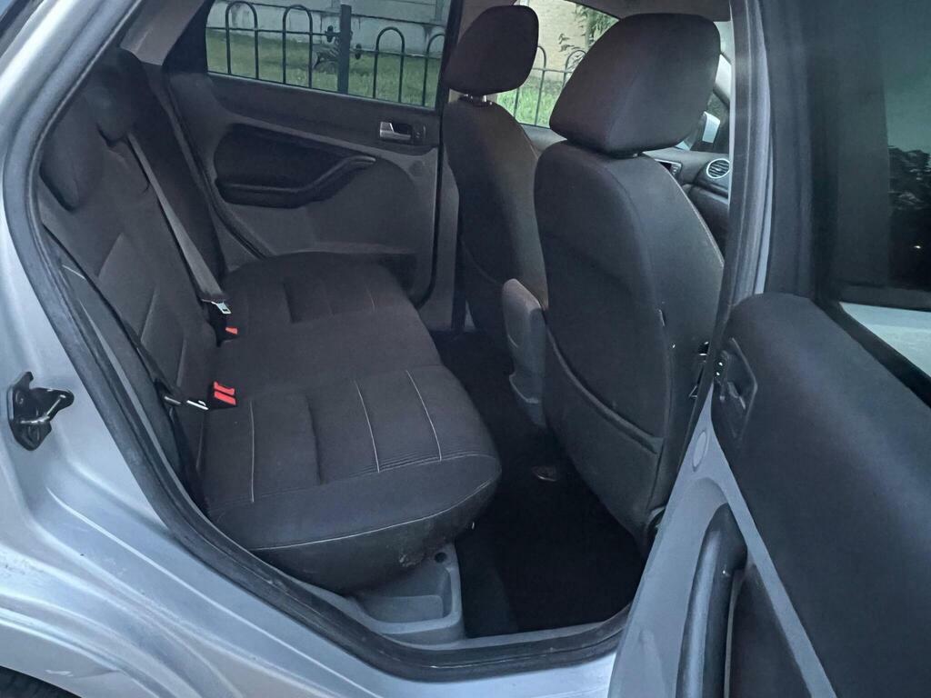 Ford Focus Titanium Blue #16