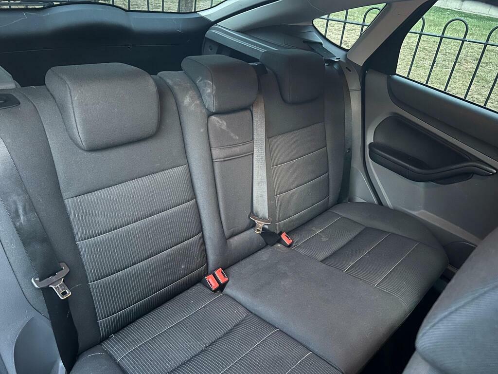 Ford Focus Titanium Blue #18
