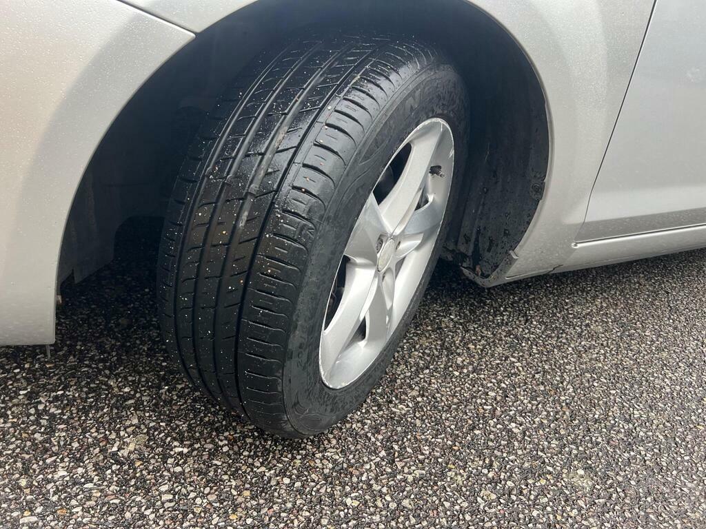 Ford Focus 1.6 Titanium Grey #29