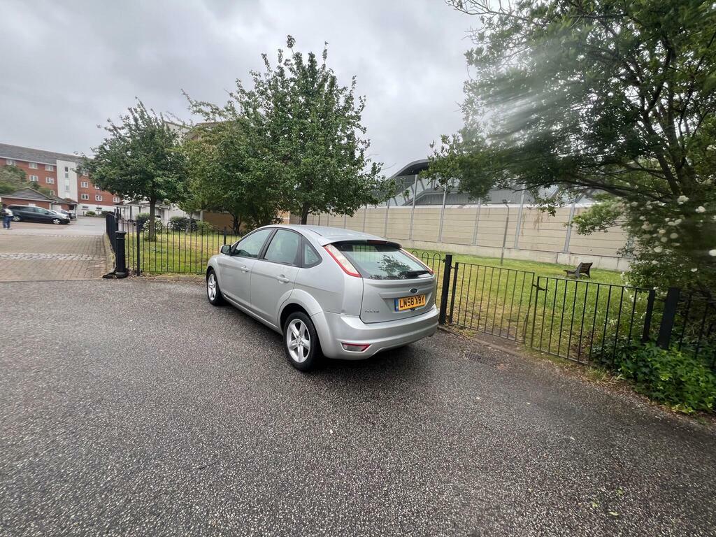 Ford Focus 1.6 Titanium Grey #8