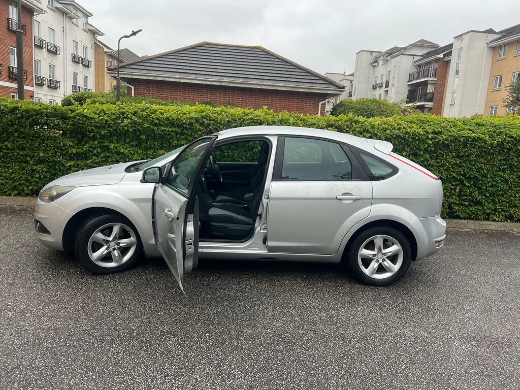 Ford Focus 1.6 Titanium Grey #58