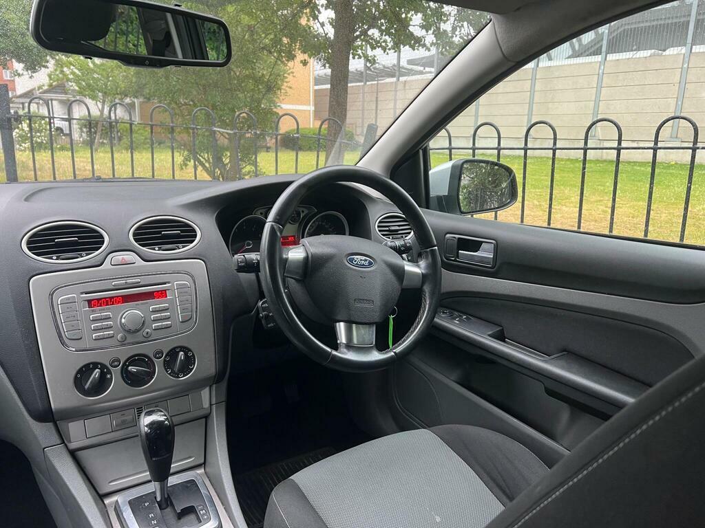 Ford Focus 1.6 Titanium Grey #22