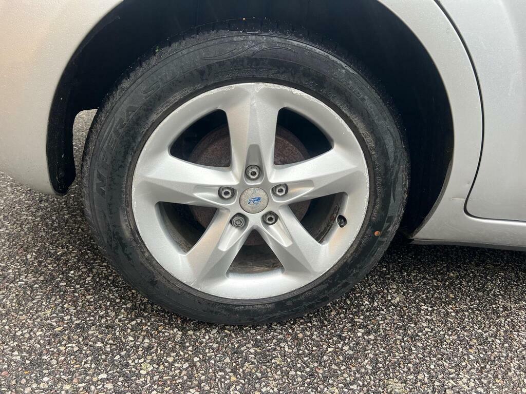 Ford Focus 1.6 Titanium Grey #32