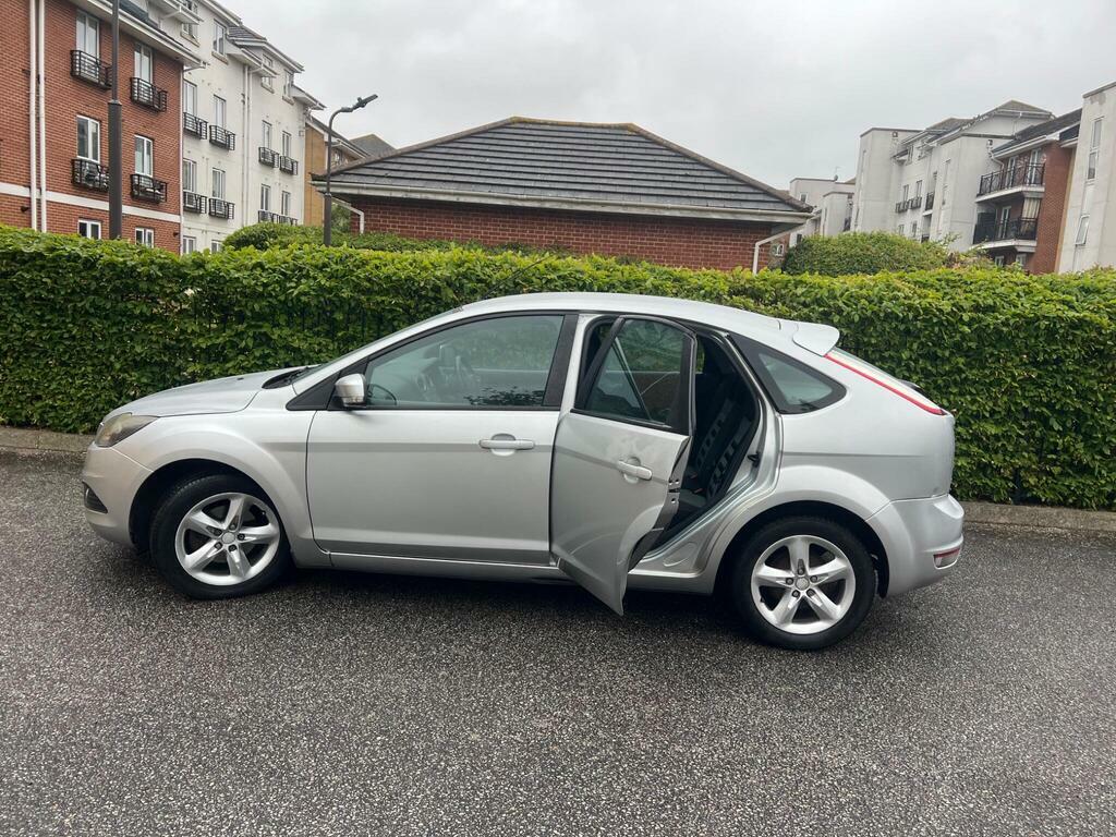 Ford Focus 1.6 Titanium Grey #62