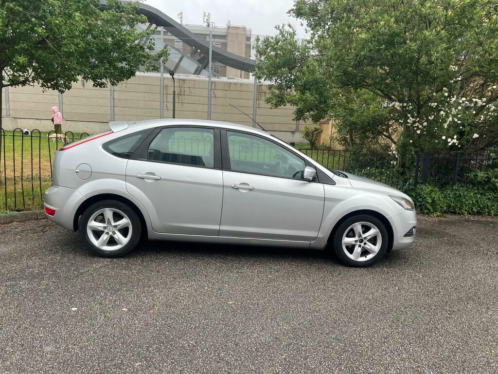 Ford Focus 1.6 Zetec Silver #6