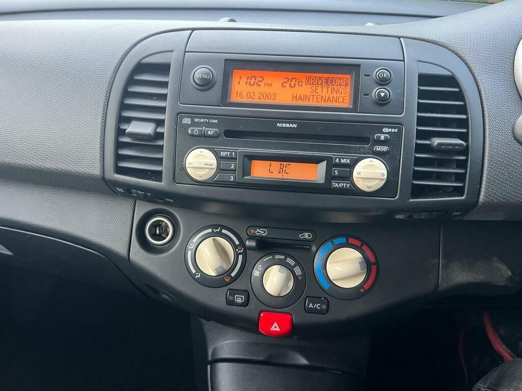 Nissan Micra Hatchback 1.0 E 200303 Red #33