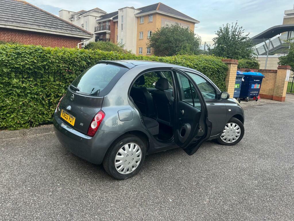Nissan Micra Hatchback 1.0 E 200303 Red #73
