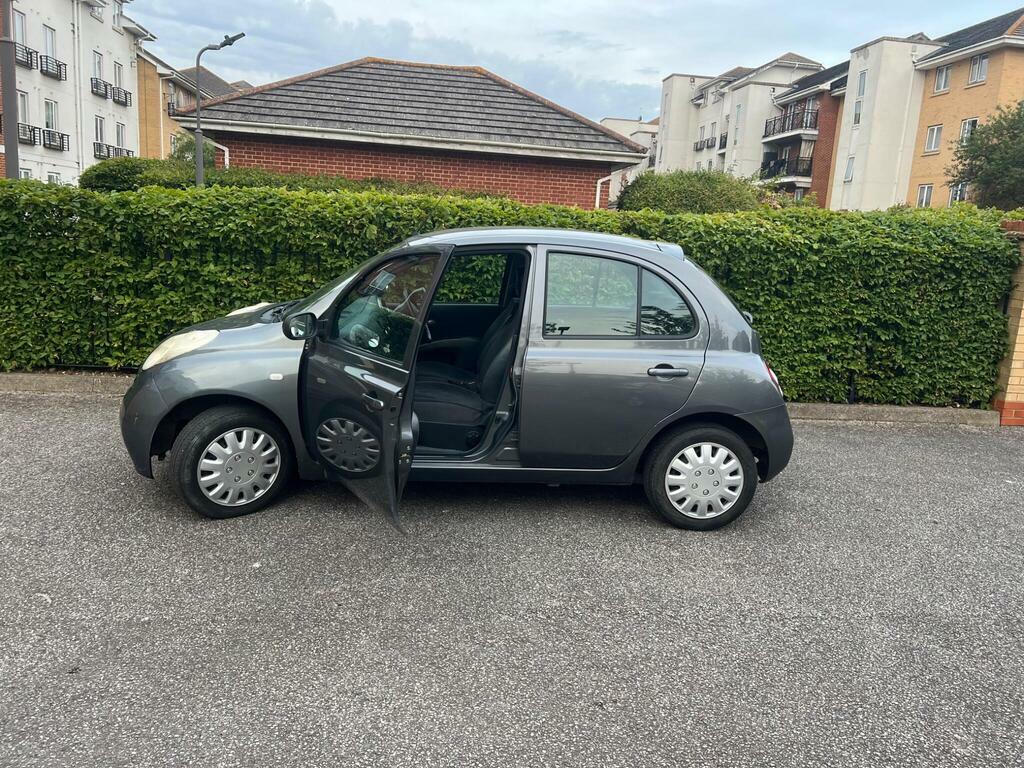Nissan Micra Hatchback 1.0 E 200303 Red #68