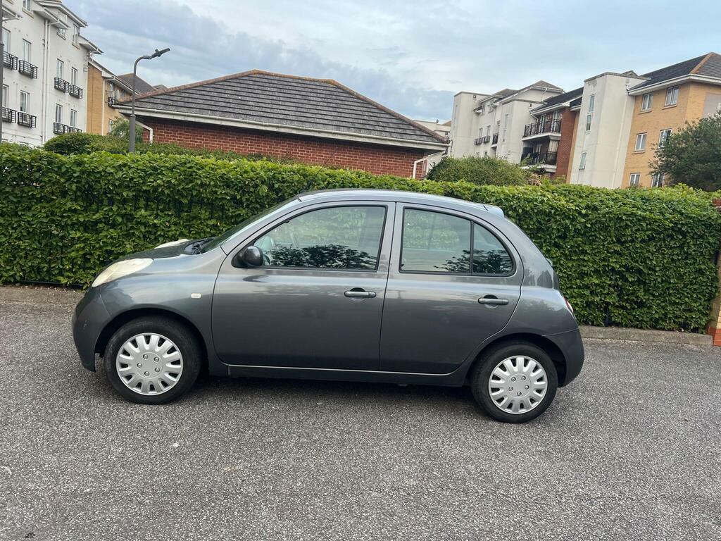 Nissan Micra Hatchback 1.0 E 200303 Red #54
