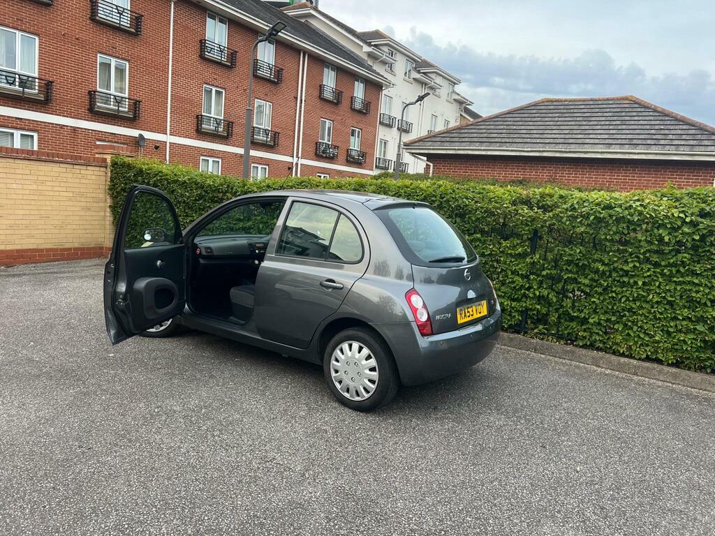 Nissan Micra Hatchback 1.0 E 200303 Red #70