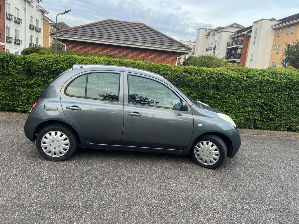 Nissan Micra Hatchback 1.0 E 200303 Red #63