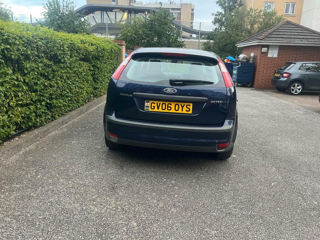 Ford Focus Zetec Climate 16V 5-Door Silver #39