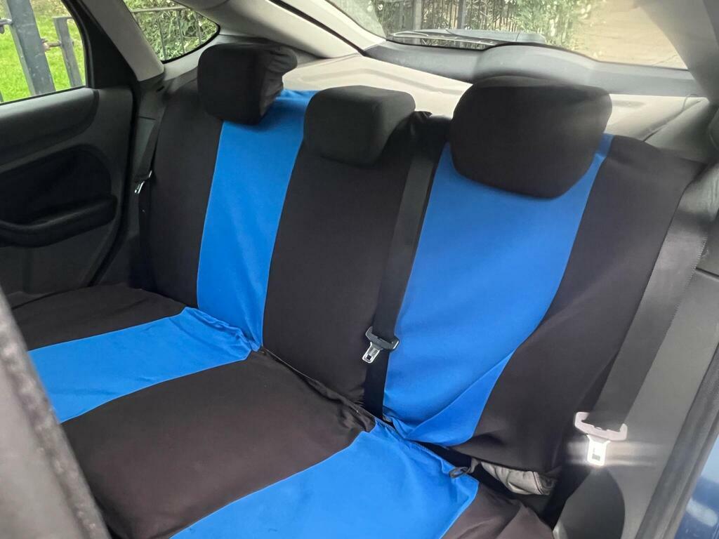 Ford Focus Zetec Climate 16V 5-Door Silver #17