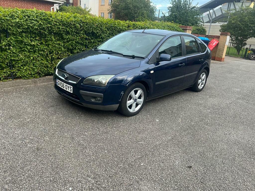Ford Focus Zetec Climate 16V 5-Door Silver #33