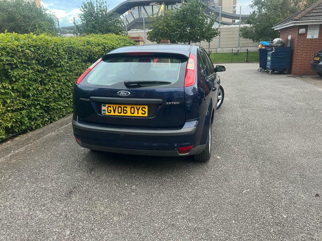 Ford Focus Zetec Climate 16V 5-Door Silver #51