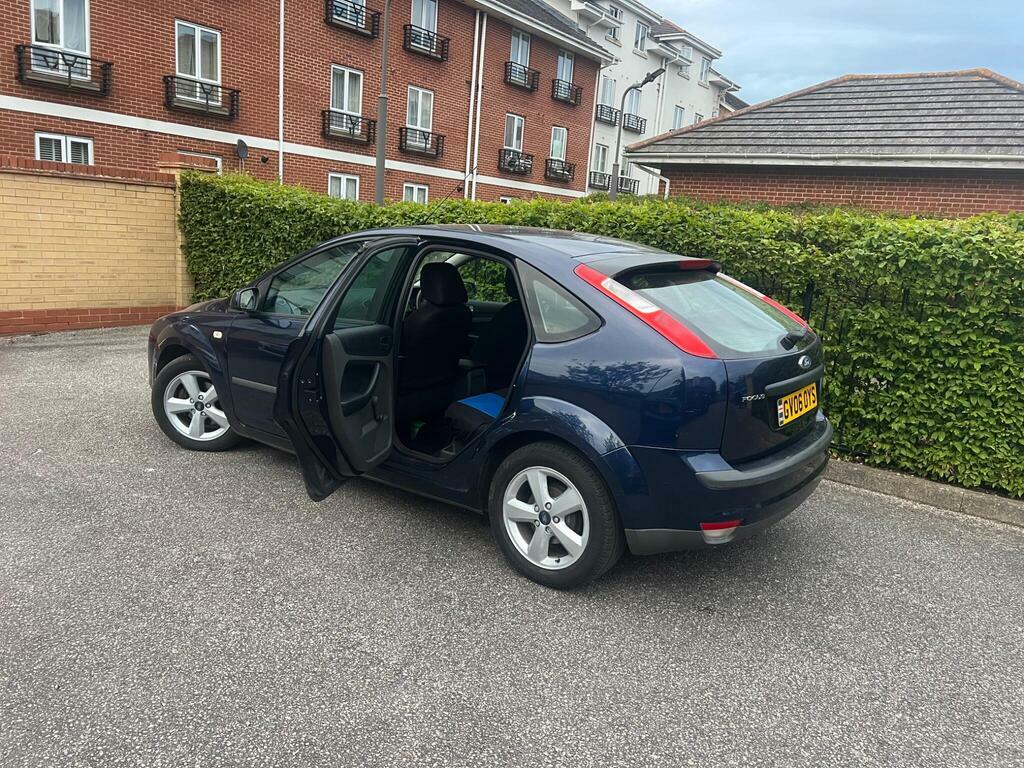 Ford Focus Zetec Climate 16V 5-Door Silver #61