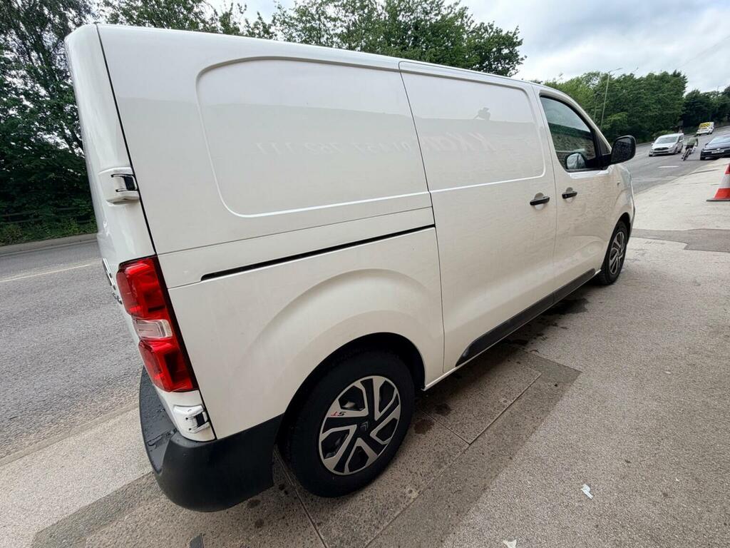 Citroen Dispatch Panel Van 1.5 Bluehdi 1000 X M Fwd 2 Euro 6 Ss NL69GXF White #4