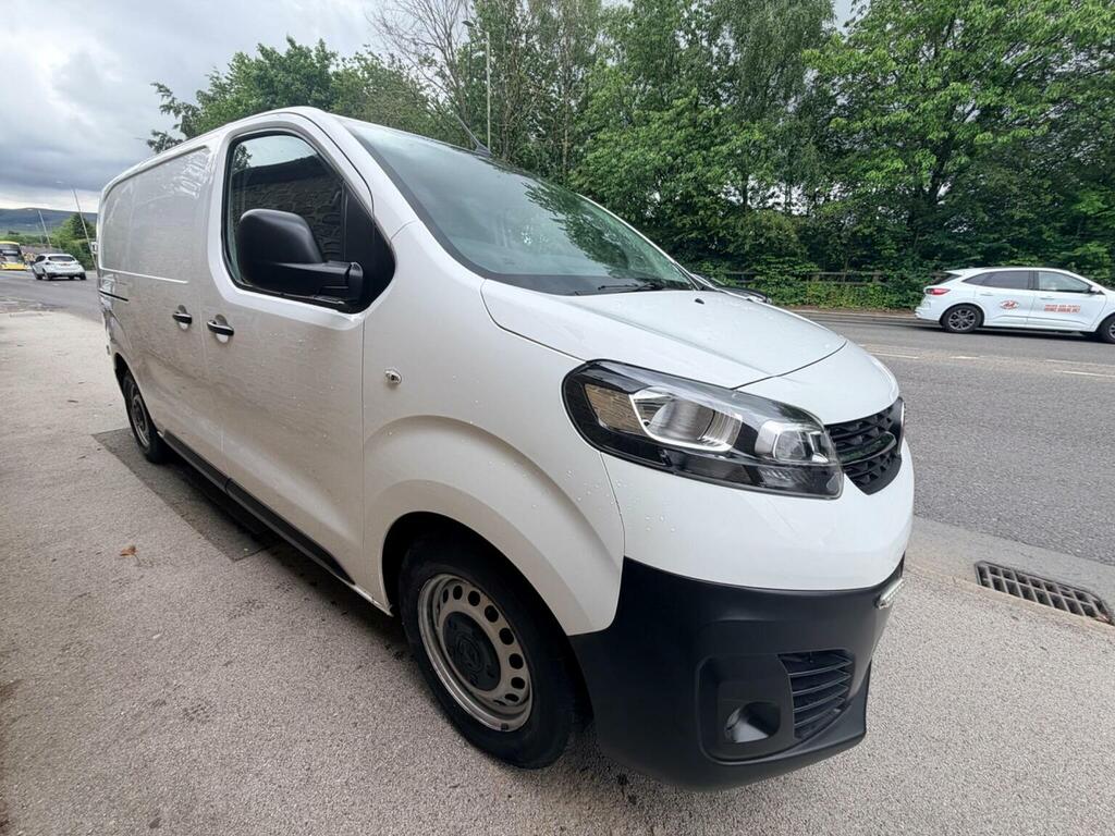 Vauxhall Vivaro Panel Van 1.5 Turbo D 2700 Dynamic L1 H1 Euro 6 S DY22VBC White #3