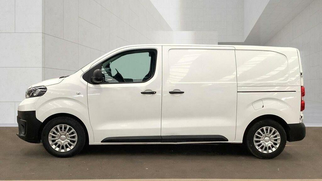 Toyota PROACE 1.5D Icon Medium Panel Van Mwb Euro 6 Ss 6Dr White #2