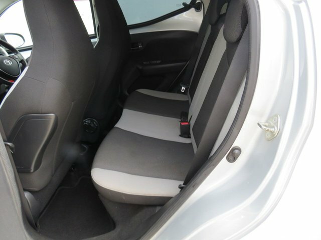 Toyota Aygo Hatchback Grey #10