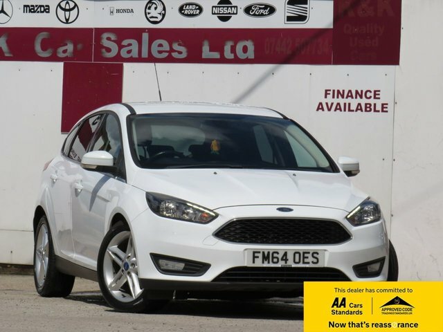 Ford Focus 2015 1.6 Zetec Hatchback Powershift Eur White