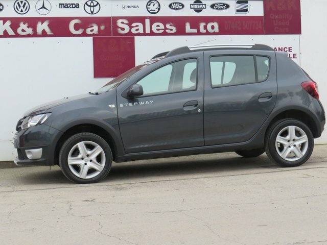Dacia Sandero Stepway 1.5 Dci Laureate Blue #28