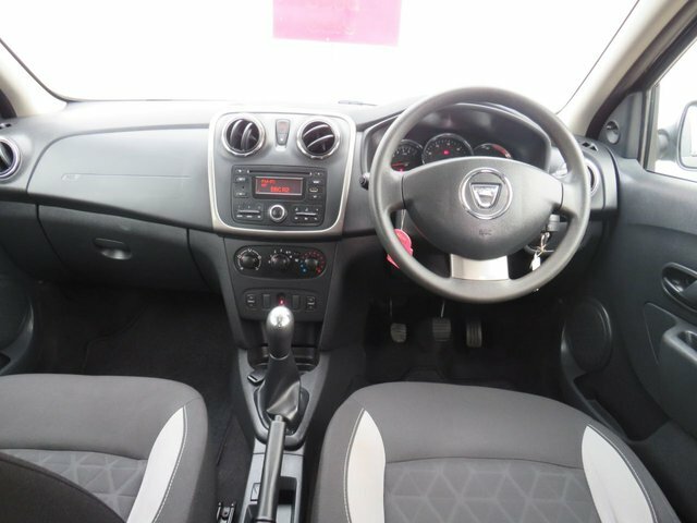 Dacia Sandero Stepway 2016 1.5 Dci Ambiance Hatchback Grey #2