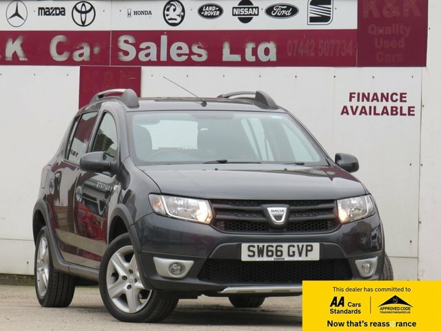 Dacia Sandero Stepway 2016 1.5 Dci Ambiance Hatchback Grey