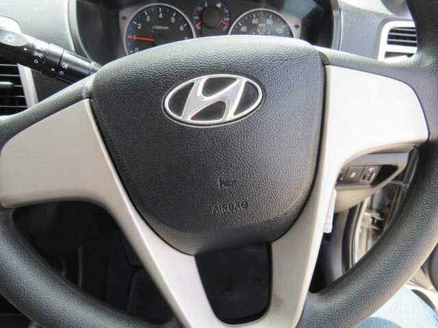 Hyundai I20  Grey #16