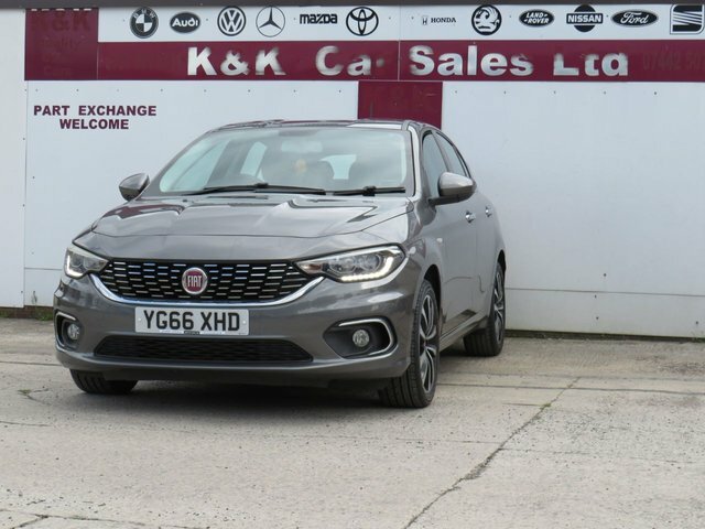 Fiat Tipo Hatchback 1.4 Tipo Hatchback 1.4 T-jet 120Hp Easy Brown #25