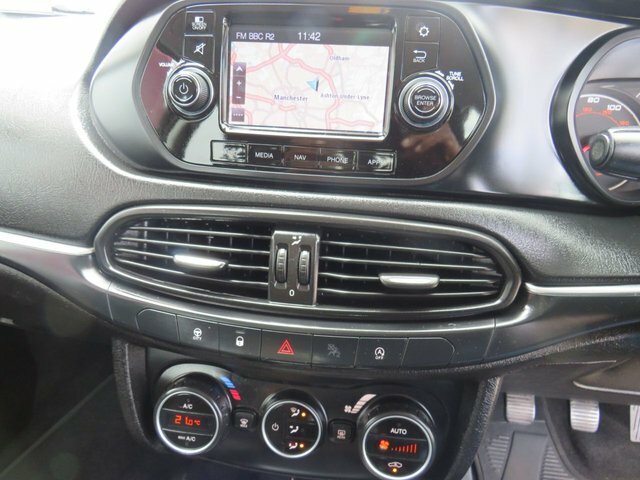 Fiat Tipo Hatchback 1.4 Tipo Hatchback 1.4 T-jet 120Hp Easy Brown #14