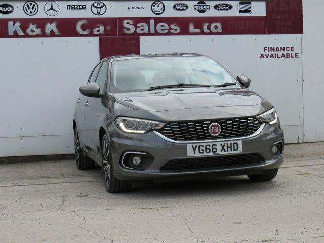 Fiat Tipo Hatchback 1.4 Tipo Hatchback 1.4 T-jet 120Hp Easy Brown #27