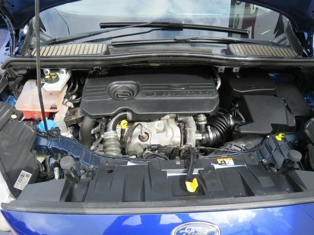 Ford Grand C-Max Grand C-max Zetec Tdci Blue #15