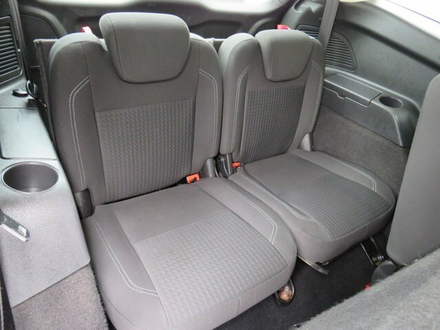 Ford Grand C-Max Grand C-max Zetec Tdci Blue #9